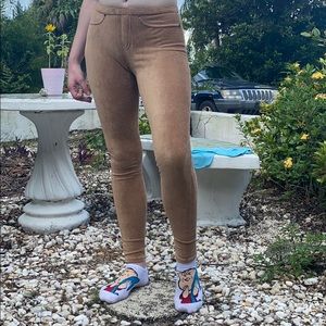 Hue corduroy pant tan